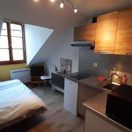 Studio 402 Au 15 Rue Battant A Besançon Eksteriør billede