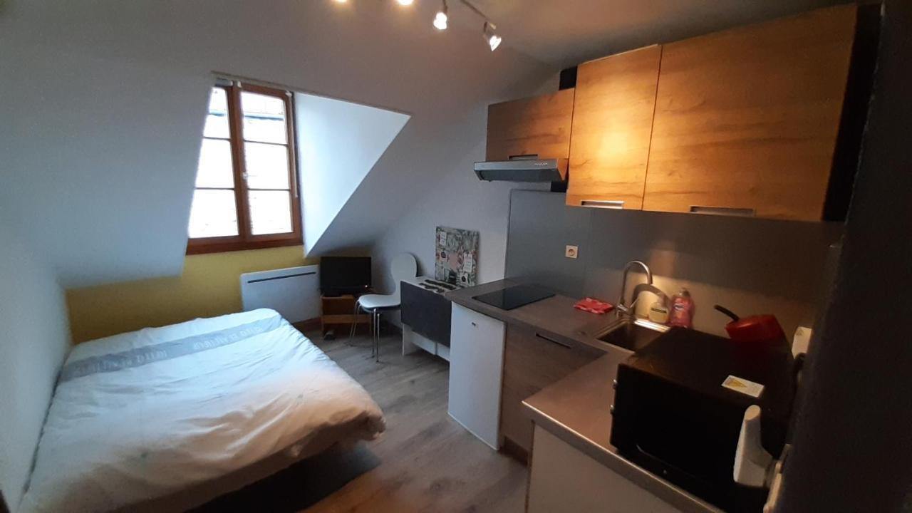 Studio 402 Au 15 Rue Battant A Besançon Eksteriør billede